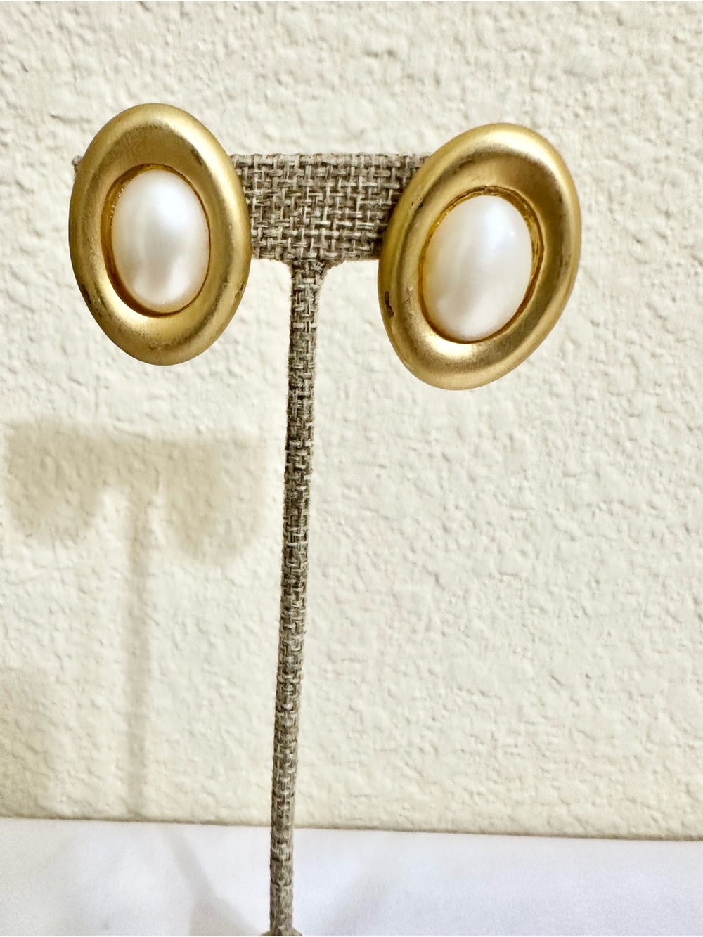 Vintage Matte Gold Plated Pearl Oval Clip-On Earrings